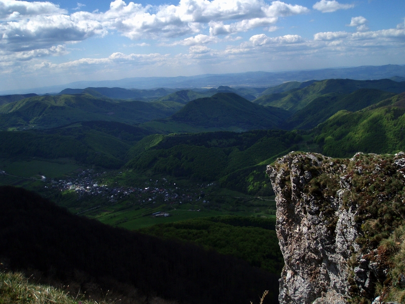 Utsikt från toppen av Strazov 1213m